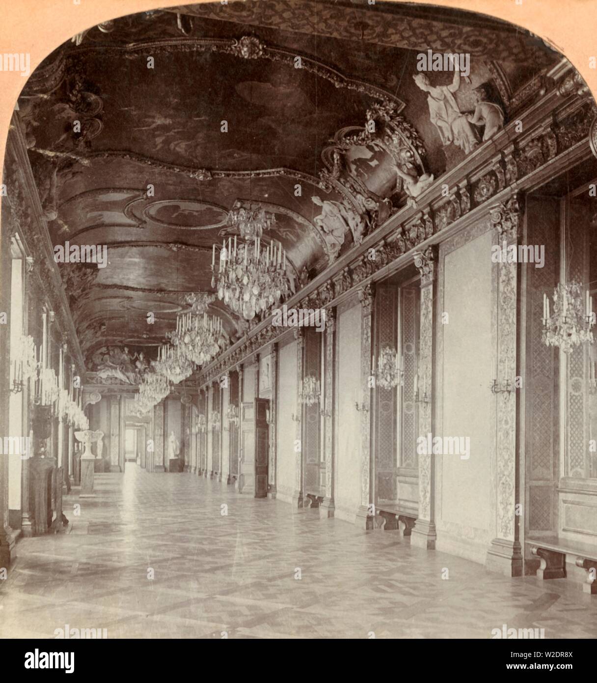 "Der große Festsaal, der königliche Palast, Stockholm, Schweden", 1901. Schöpfer: Keystone View Company. Stockfoto