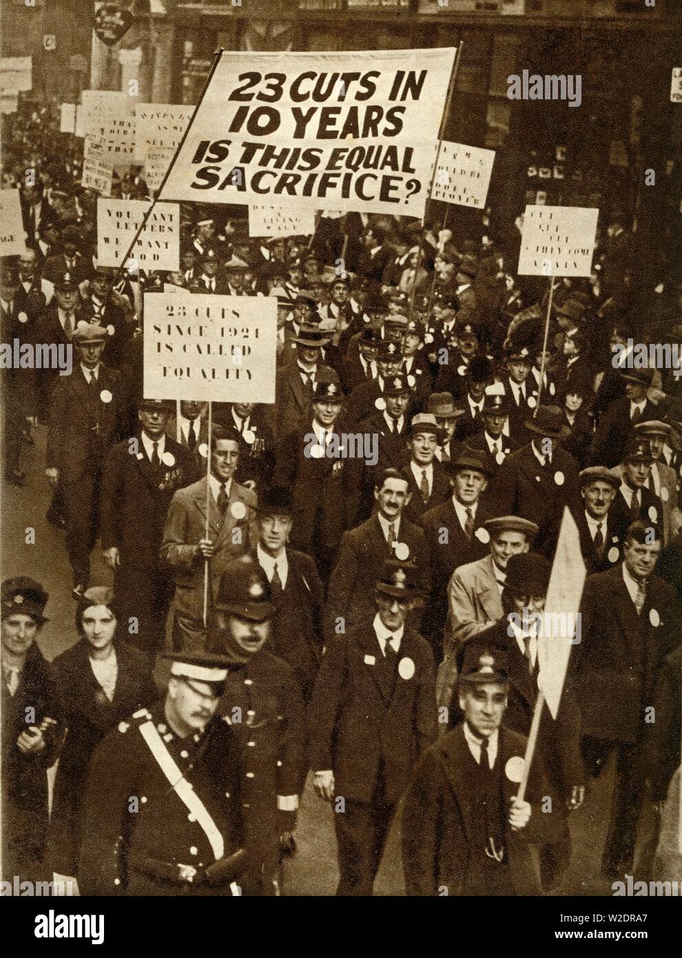 Beamte gegen Lohnkürzungen, London, Oktober 1931 protestieren, (1935). Schöpfer: Unbekannt. Stockfoto