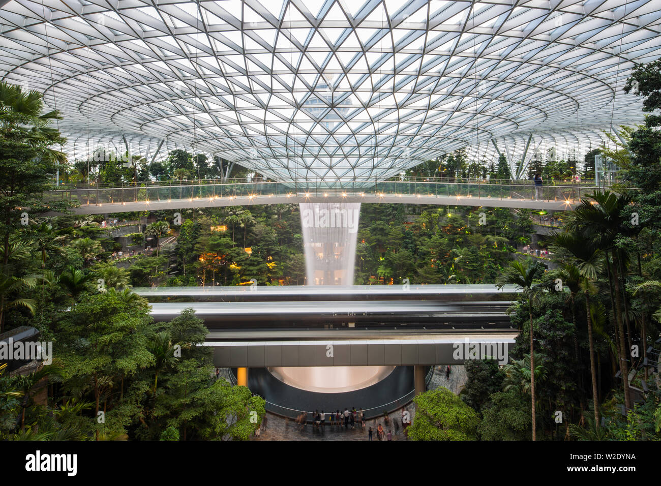 Querformat von Jewel Changi Airport, Singapur Stockfoto