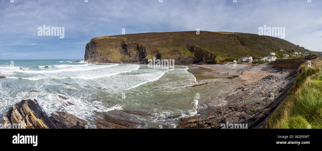 Panorama am Strand von Crackington Haven Auf der Nordküste von Cornwall Cornwall England UK Europa Stockfoto