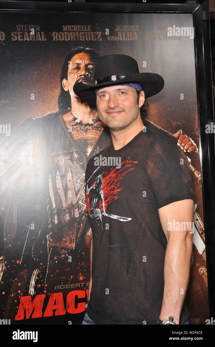 LOS ANGELES, Ca. 25. August 2010: Regisseur Robert Rodriguez an der Los Angeles Premiere seines neuen Films 'Machete' im Orpheum Theater. © 2010 Paul Smith/Featureflash Stockfoto