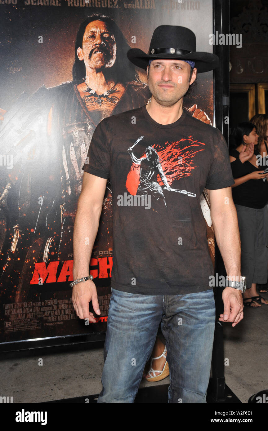 LOS ANGELES, Ca. 25. August 2010: Regisseur Robert Rodriguez an der Los Angeles Premiere seines neuen Films 'Machete' im Orpheum Theater. © 2010 Paul Smith/Featureflash Stockfoto