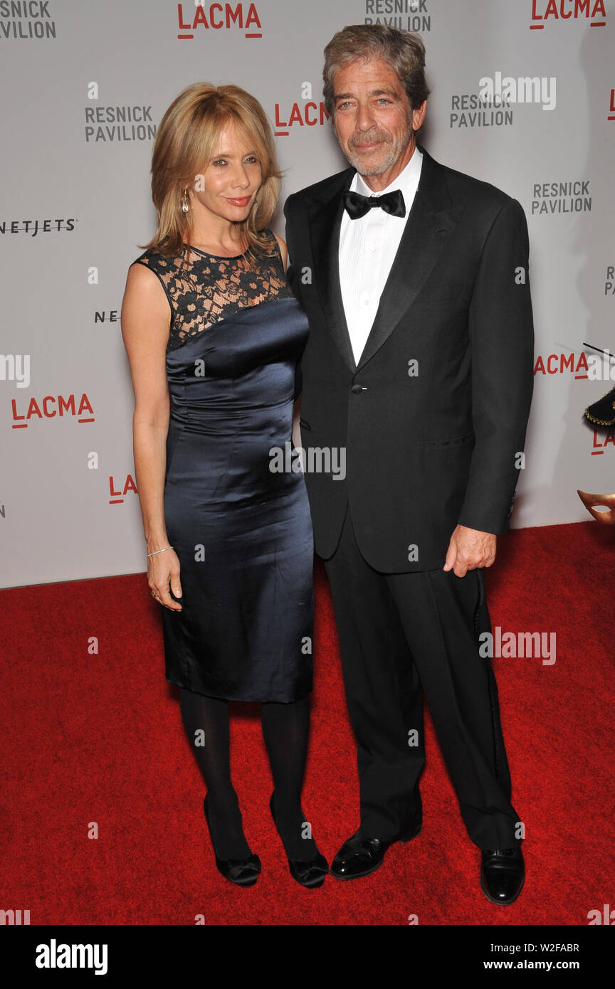 LOS ANGELES, Ca. September 25, 2010: Rosanna Arquette an eine Benefiz-gala im Los Angeles County Museum für Kunst (LACMA) an die offizielle "Entlarvung" der neueste Gebäude des Museums feiern, Lynda und Stewart Resnick Ausstellungspavillon. © 2010 Paul Smith/Featureflash Stockfoto