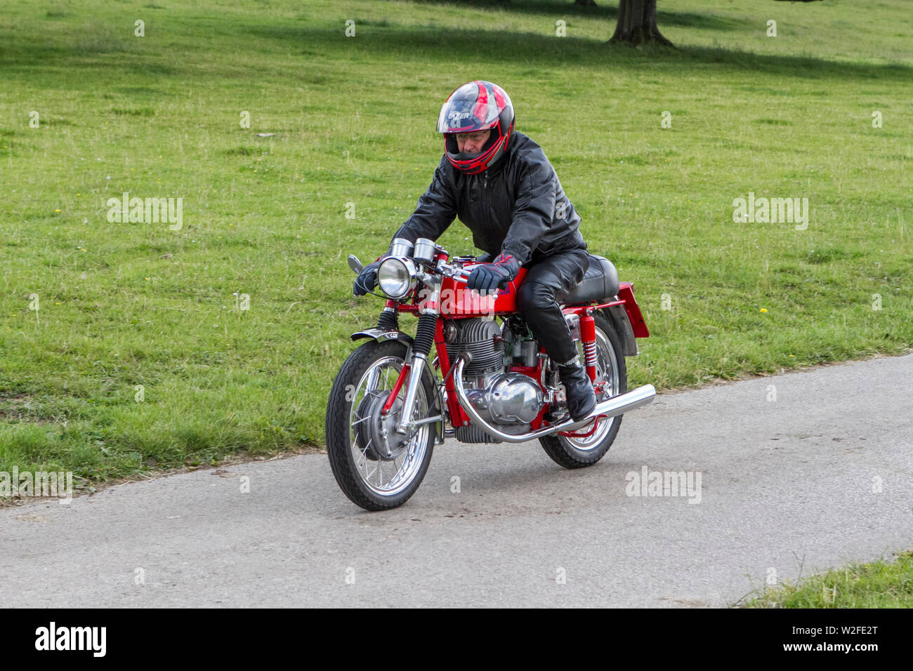 Motorisch Klassiker, historics, vintage Motoren und Collectibles 2019; Leighton Hall Verkehr zeigen, Sammlung von Autos & Oldtimer von gestern. Stockfoto