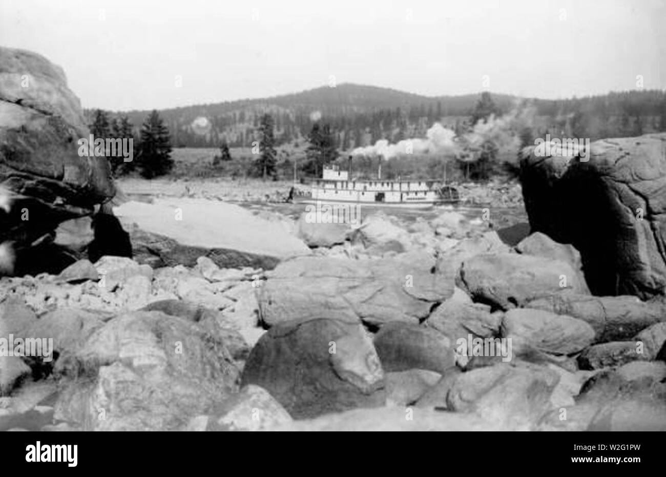 Chelan (Sternwheeler) auf Colville River ca 1905. Stockfoto