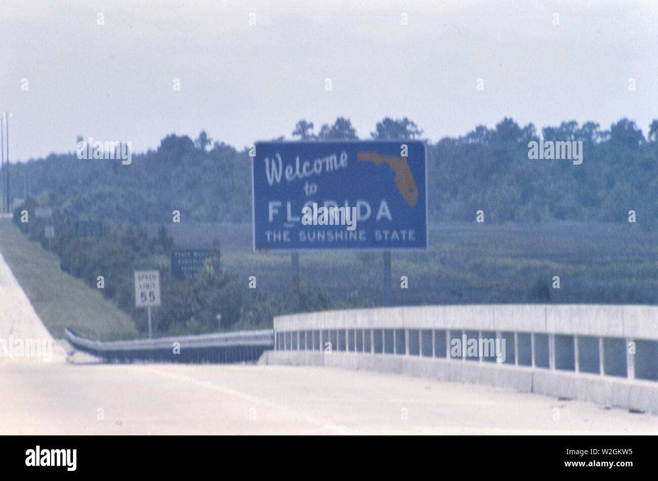 Zu Florida Highway Schild entlang einer Autobahn willkommen Ca. 1970s Stockfoto