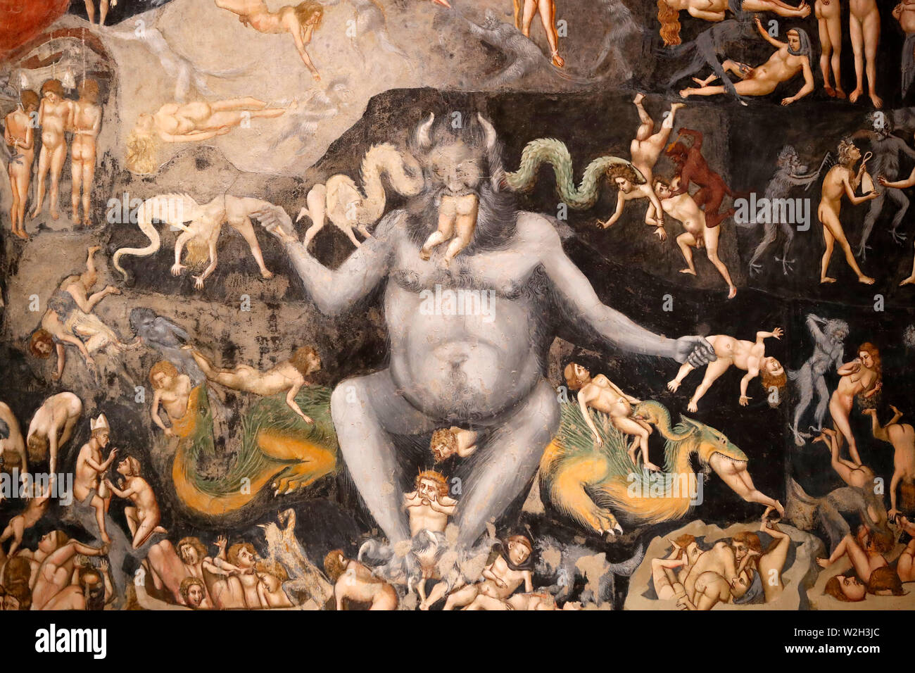 Der Scrovegni Kapelle. Fresko von Giotto, 14.Jahrhundert. Das letzte Gericht. Der Fürst der Hölle, packt die Verdammten und frisst sie. Padua. Italien. Stockfoto