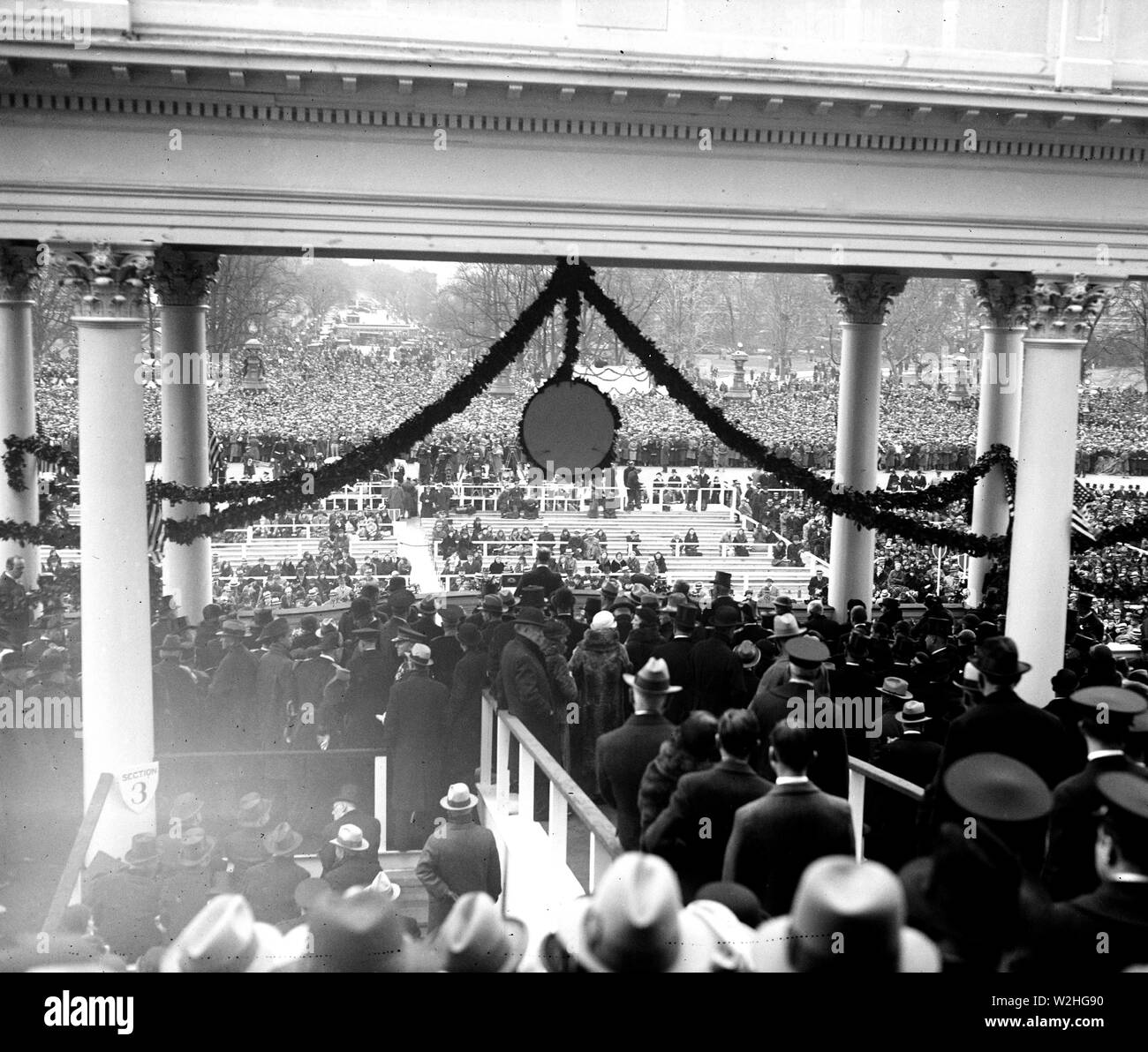 Franklin Roosevelt erste Einweihung: Masse außerhalb der USA Capitol, Washington, D.C, 4. März 1933 Stockfoto