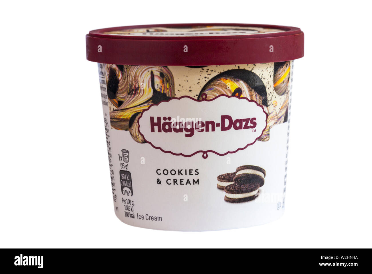 Wanne von Häagen-dazs Cookies & Cream Eiscreme, Teil der neuen Vanille Sammlung mini Cups auf weißem Hintergrund Stockfoto