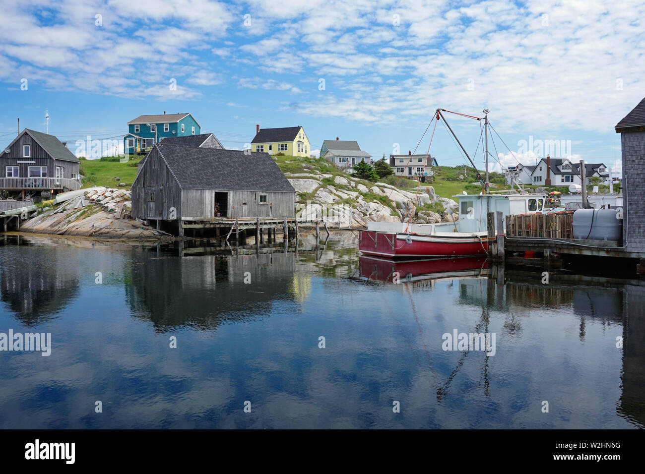 Häuser und Boote in Peggy's Cove, Nova Scotia Stockfoto