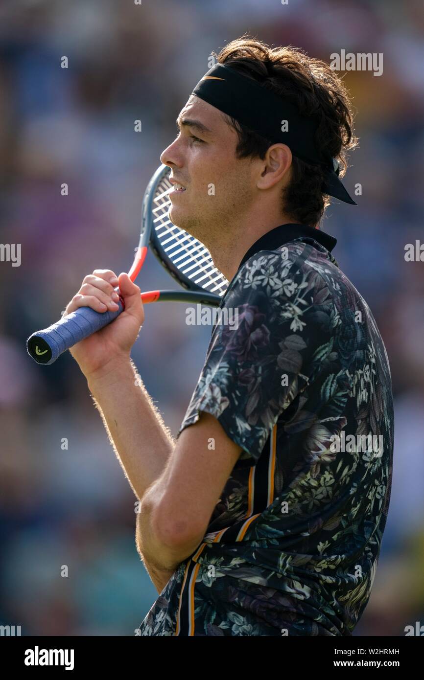 Taylor Fritz der USA in Aktion gegen Kyle Edmund von GBR auf die Natur Tal Internationale 2019, Devonshire Park, Eastbourne - England. Freitag, 28, Juni, Stockfoto