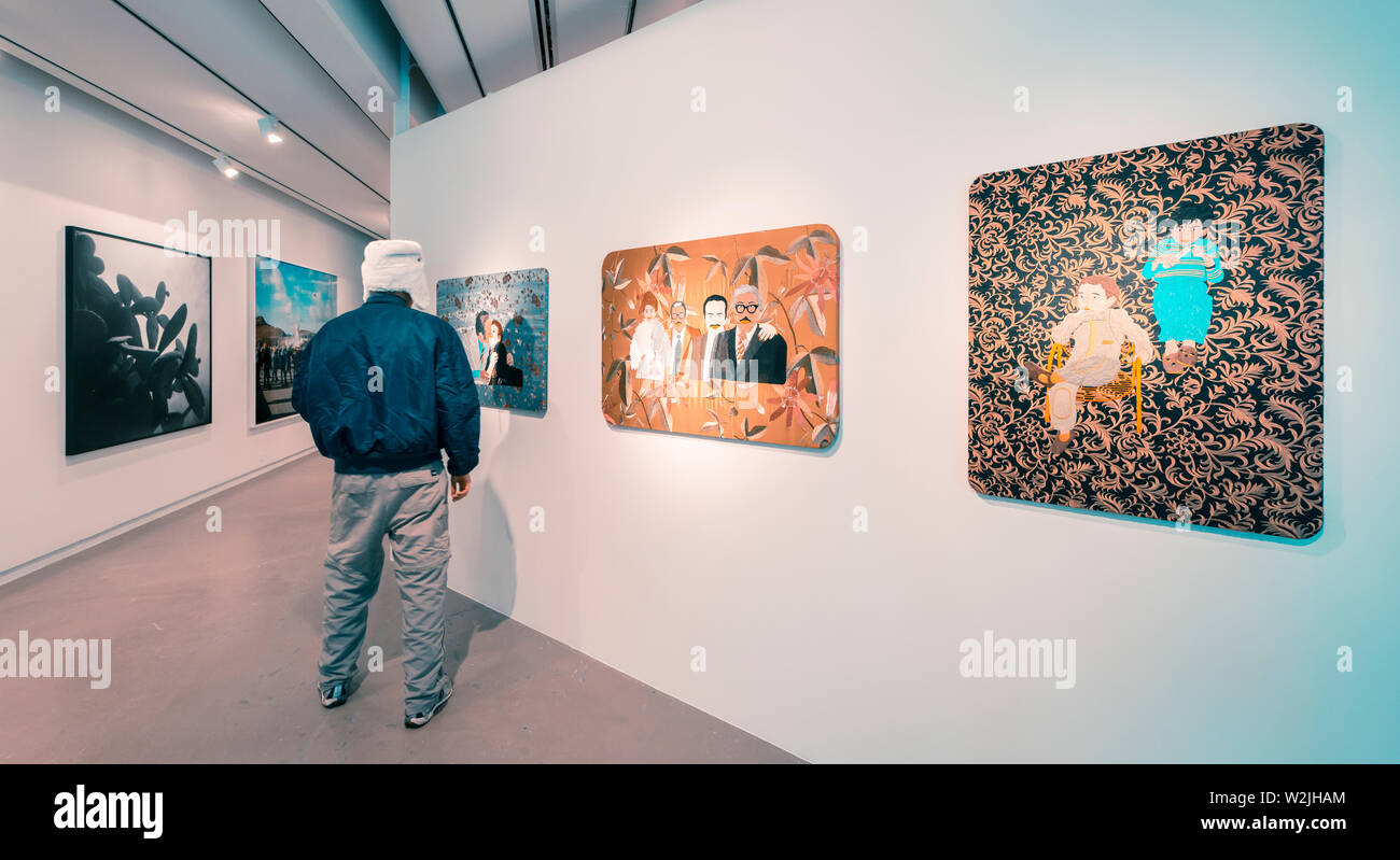 Kunst Ausstellung im Listasafn, Winter Lights Festival, Reykjavik, Island Stockfoto