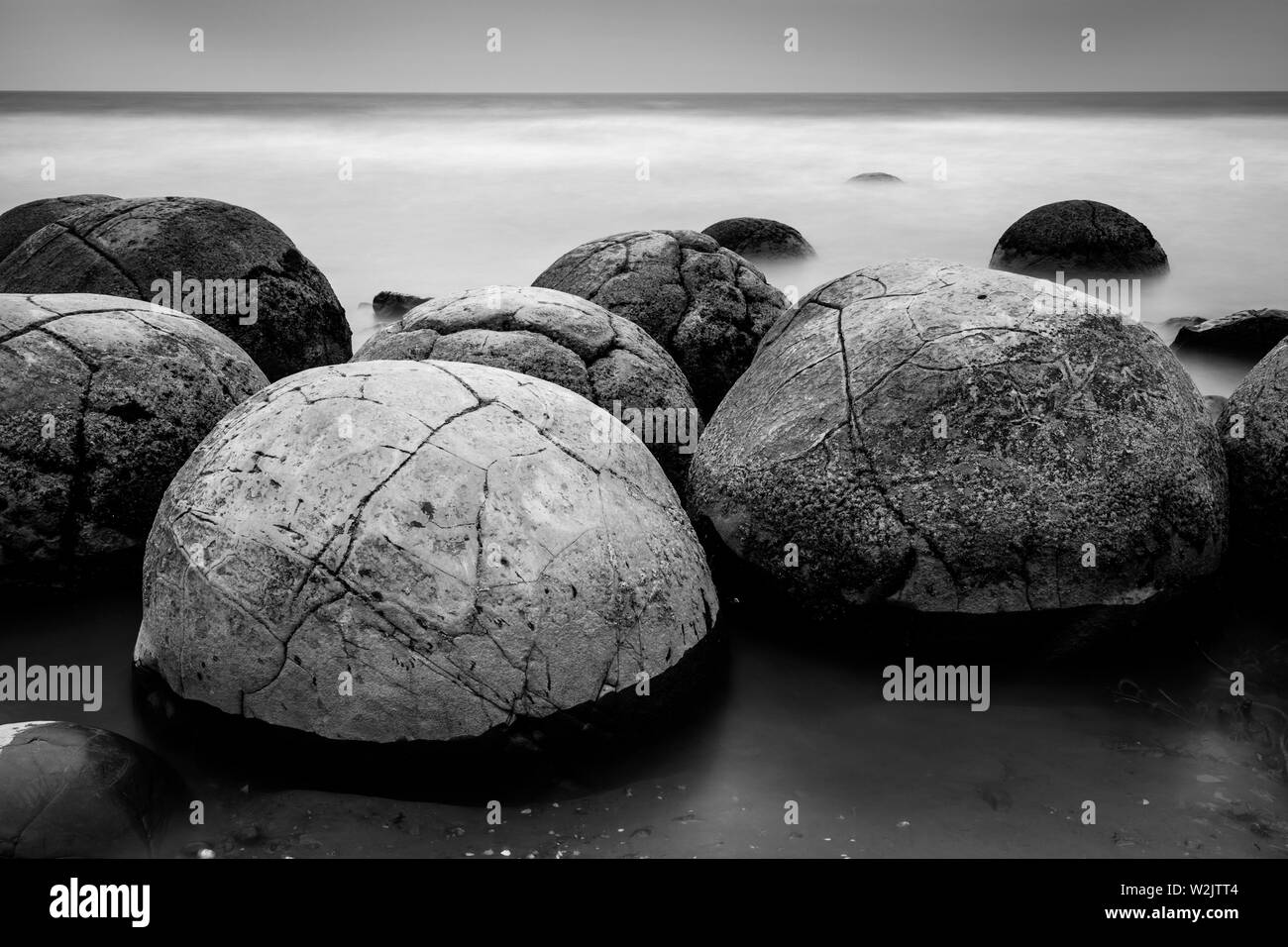 Die Moeraki Boulders, Otago Küste, Südinsel, Neuseeland Stockfoto