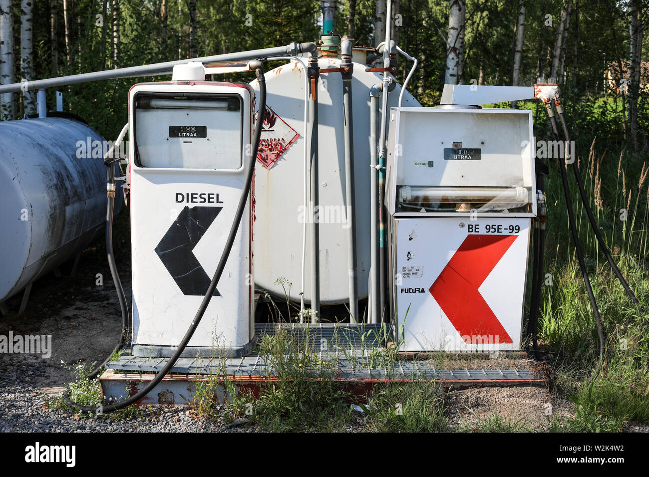 Alten, ländlichen Tankstelle in Ylöjärvi, Finnland Stockfoto