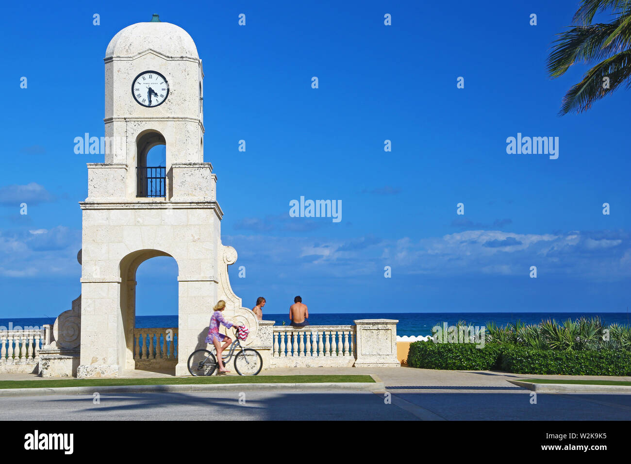 Ende der Worth Avenue in Palm Beach, Florida Stockfoto
