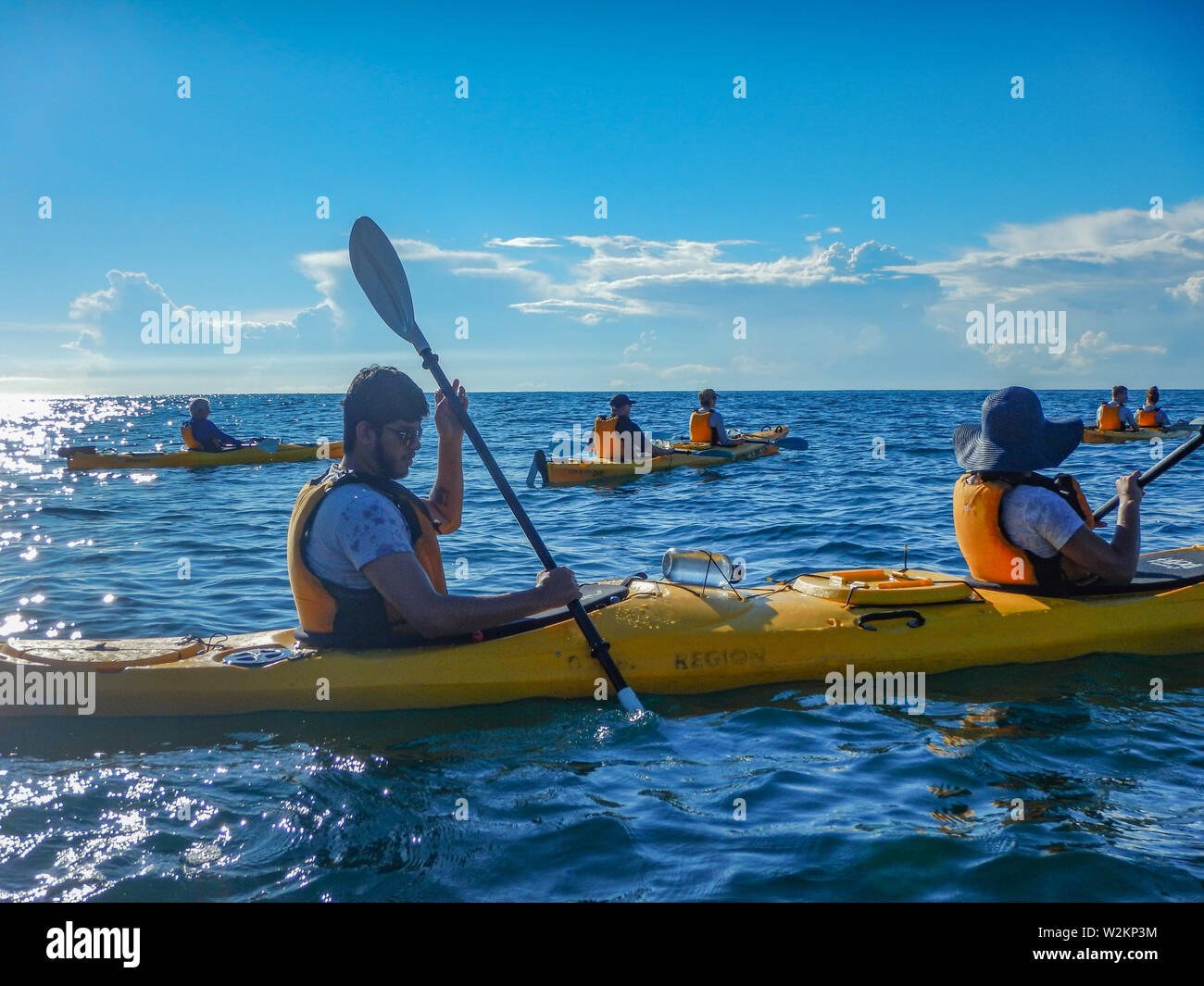 Ocean Kayak Tour, Batemans Bay, NSW, Australien Stockfoto