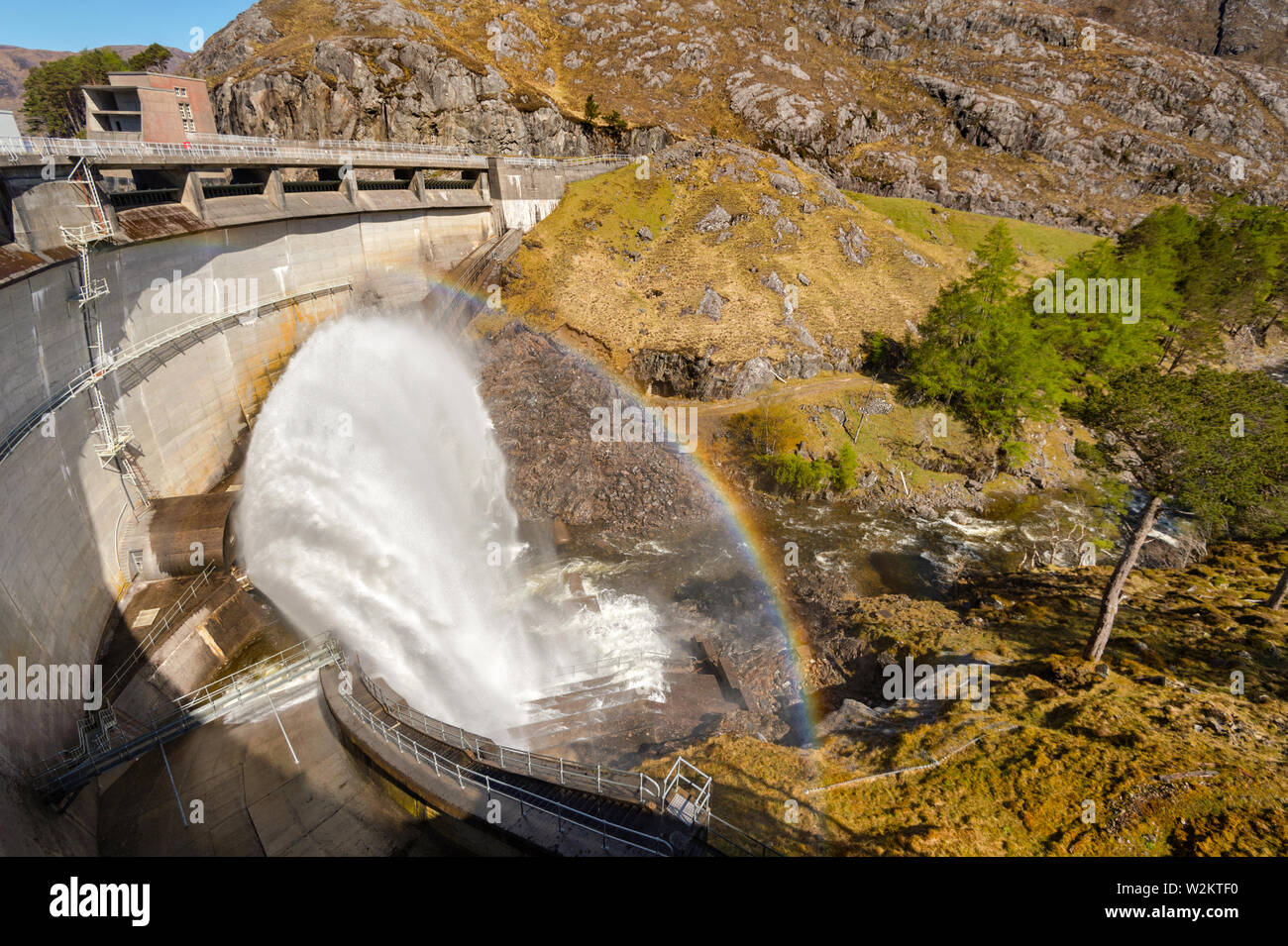 doppelte-kr-mmung-fotos-und-bildmaterial-in-hoher-aufl-sung-alamy