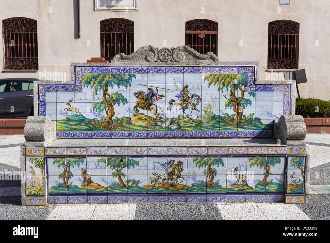 Keramik Sitzbank von Ruiz de Luna in Talavera de la Reina, Spanien, 17. Februar 2019 Stockfoto