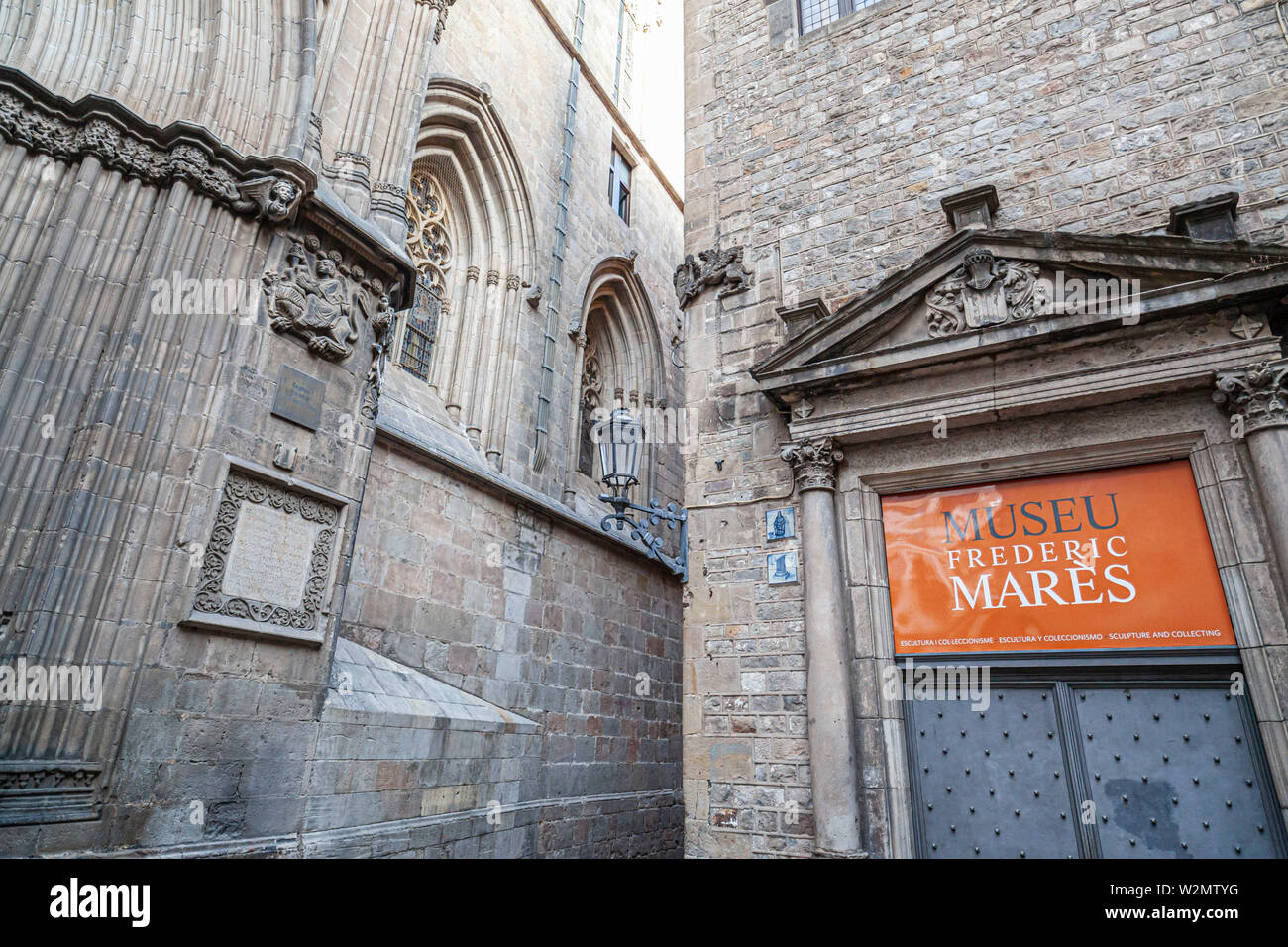 Dom und Museum, das Museu Frederic Stuten, das gotische Viertel. Barcelona, Spanien. Stockfoto