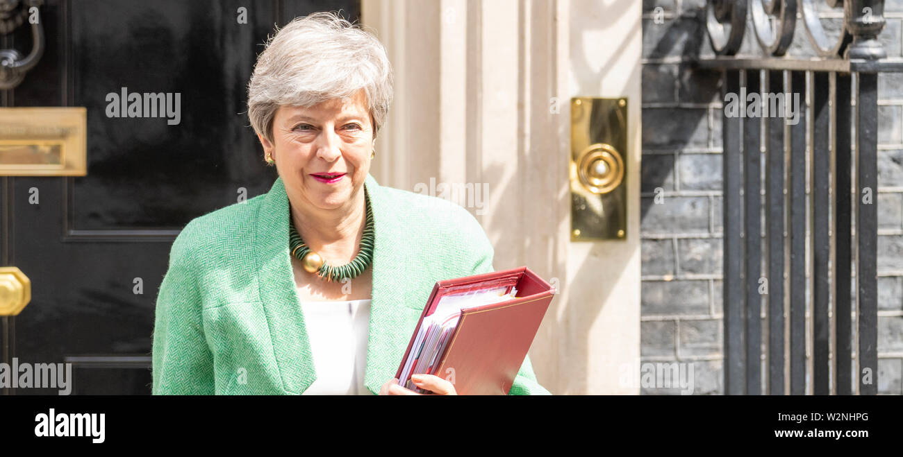 London, 10. Juli 2019, Theresa May MP PC, Premierminister Blätter 10 Downing Street, London Credit Ian Davidson/Alamy leben Nachrichten Stockfoto