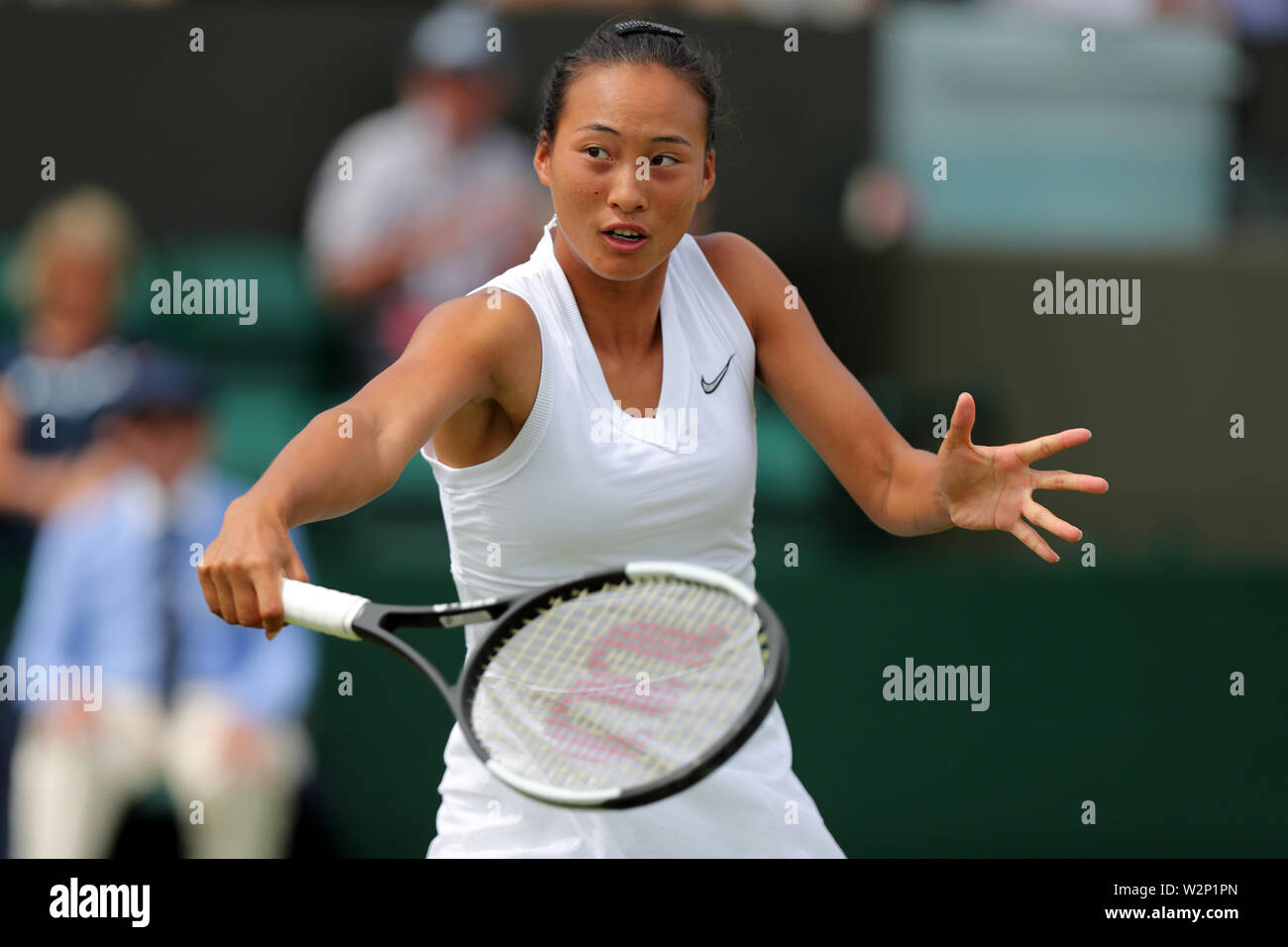 Wimbledon, UK. 10. Juli 2019. Wimbledon Tennis Championships. Qinwen Zheng, China, 2019 Credit: Allstar Bildarchiv/Alamy leben Nachrichten Stockfoto