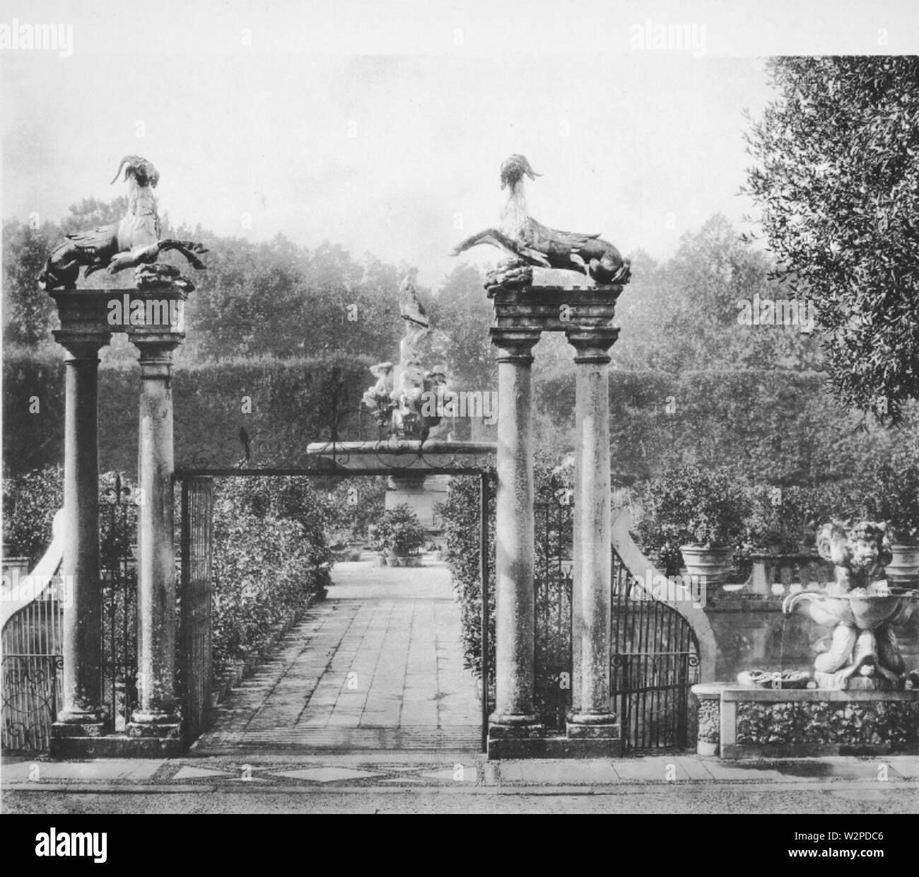 7 díl html 63 b 99 c 83 Stockfoto