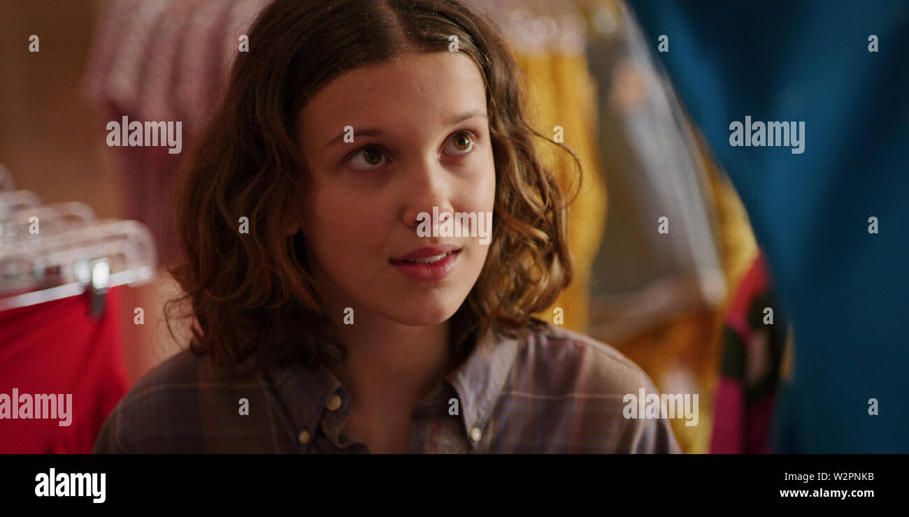 Millie Bobby Brown, der tranger Dinge 3' (2019) Foto: Netflix / Die Hollywood Archiv Stockfoto