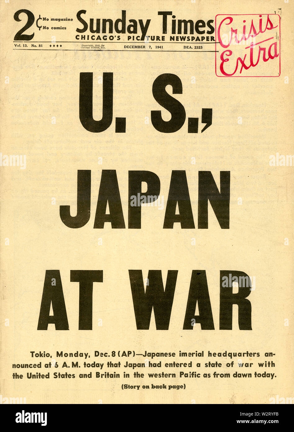 [1940 Japan - Sonderausgabe Zeitung: USA Japan im Krieg] - Eine besondere Zeitung Ausgabe für Dezember 7, 1941 (Showa 16) der Sunday Times bei der Bekanntgabe der Krieg zwischen Japan und den USA. Die Schlagzeile Shouts' USA, JAPAN IM KRIEG." Auf das oben rechts heißt es "Krise Extra." Der Chicago Sunday Times basierend wurde 1844 als Chicago Abend Journal eingeführt und ist nun als die Chicago Sonne bekannt. 20. Jahrhundert vintage Zeitung. Stockfoto