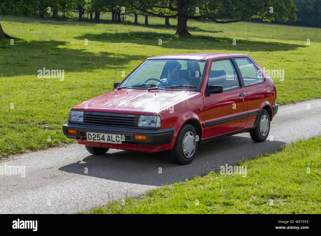 D 254 ALC Nissan Micra Vintage classic restaurierten historischen Fahrzeuge Fahrzeuge an der Leighton Hall Car Show in Carnforth, Lancaster, Großbritannien anreisen Stockfoto