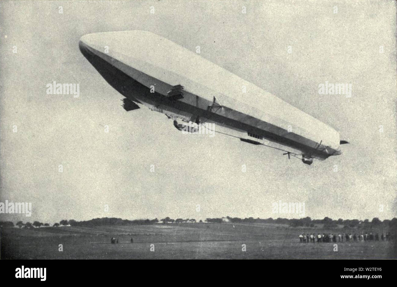 EB 1911 Luftfahrt Abb. 2 - Zeppelin VII Stockfoto