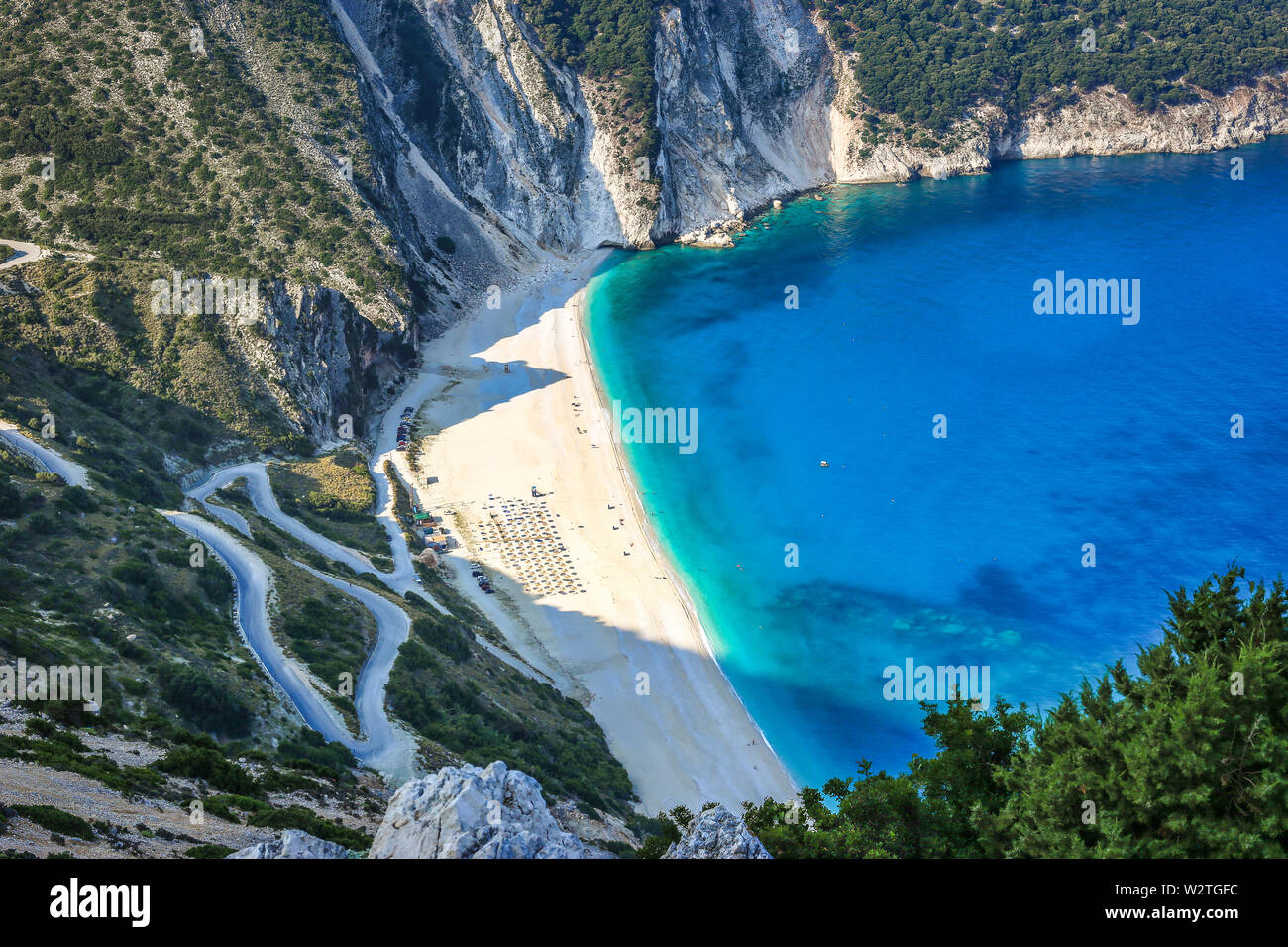 Berühmten Strand Mirtos auf der Insel Kefalonia, einem der idyllischsten Strände der griechischen Inseln. Stockfoto