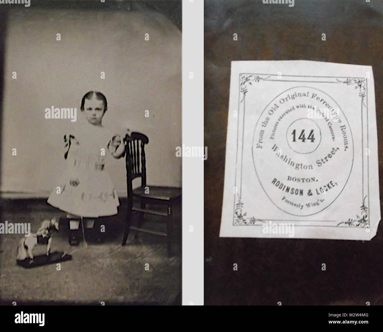 Mädchen mit Spielzeug Pferd von Robinson und Locke von 144 Washington Street in Boston. Stockfoto