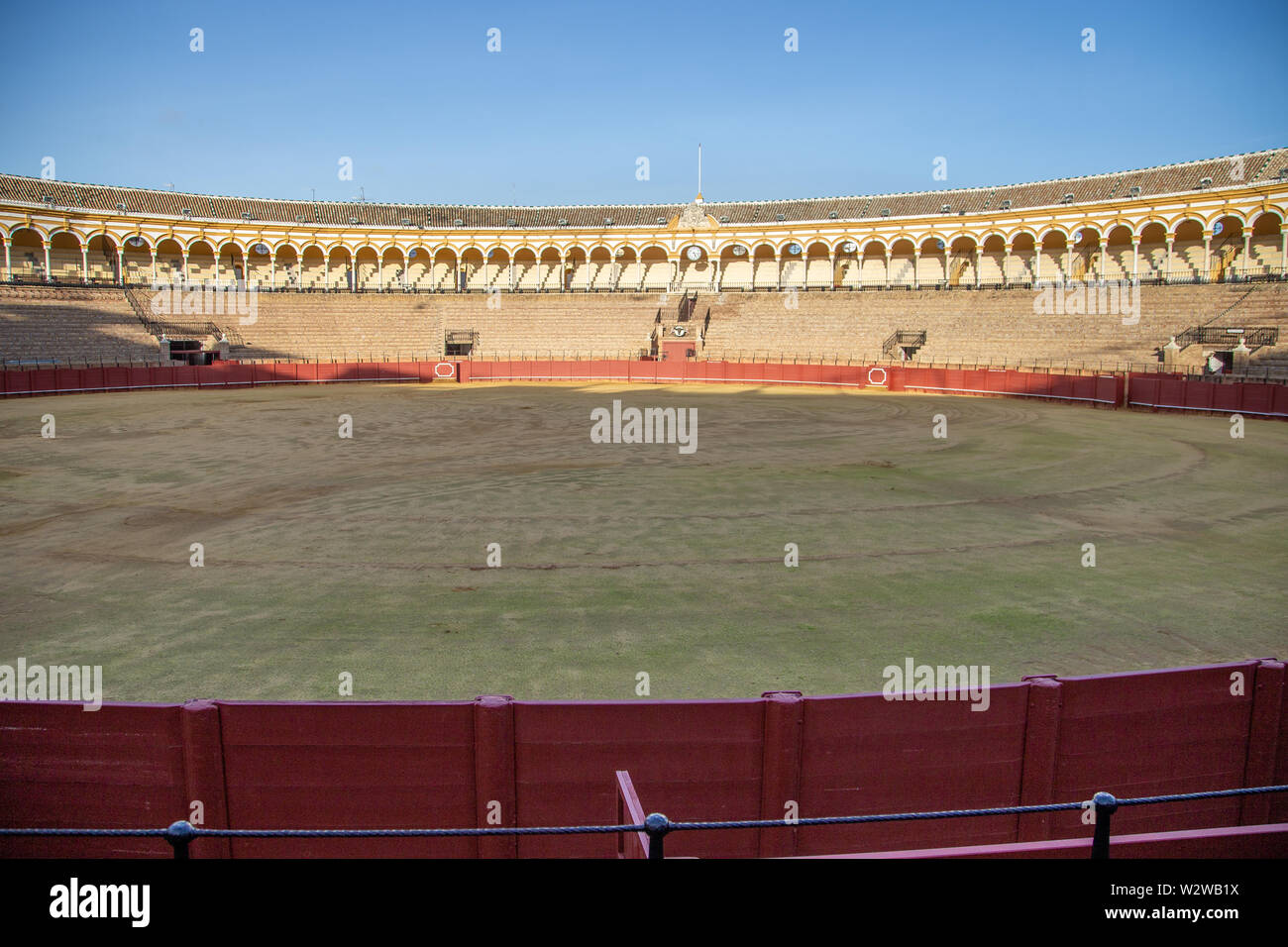 Sevilla, Spanien - 22. Januar 2016: architektonische Details der Plaza de Toros La Maestranza Stockfoto