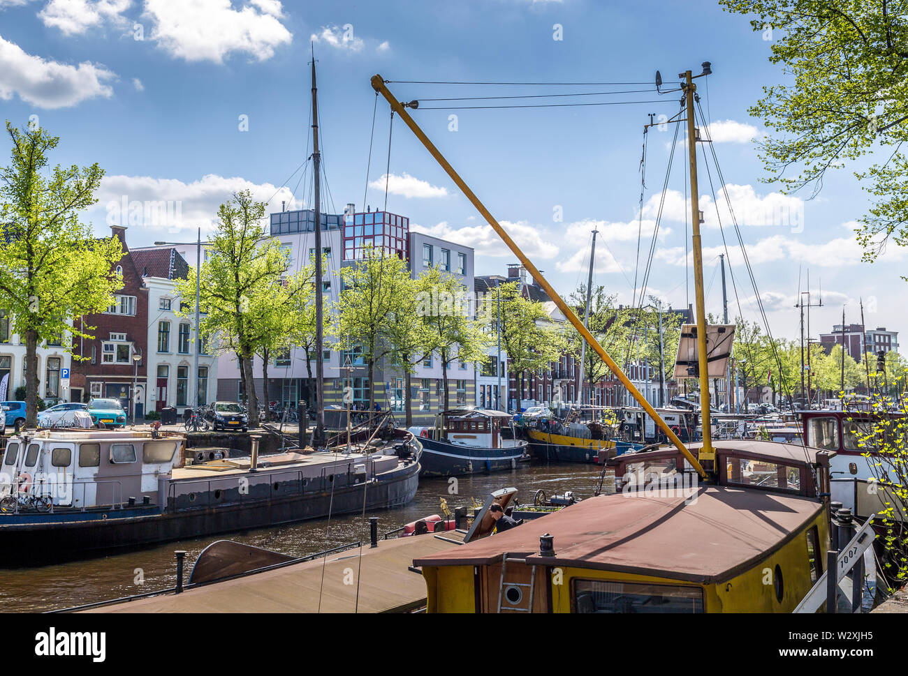 Schöne Boote in Groningen Stockfoto
