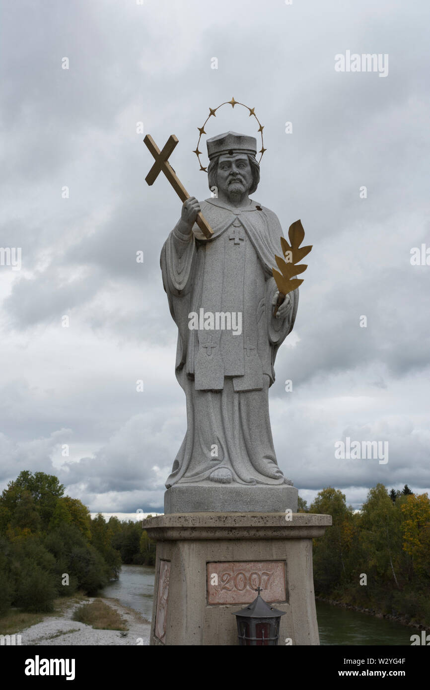 Statue von Nepomuk, Lenggries, brauneck, isarwinkel Region, Oberbayern, Bayerische Alpen, Bayern, Isartal, Deutschland Stockfoto