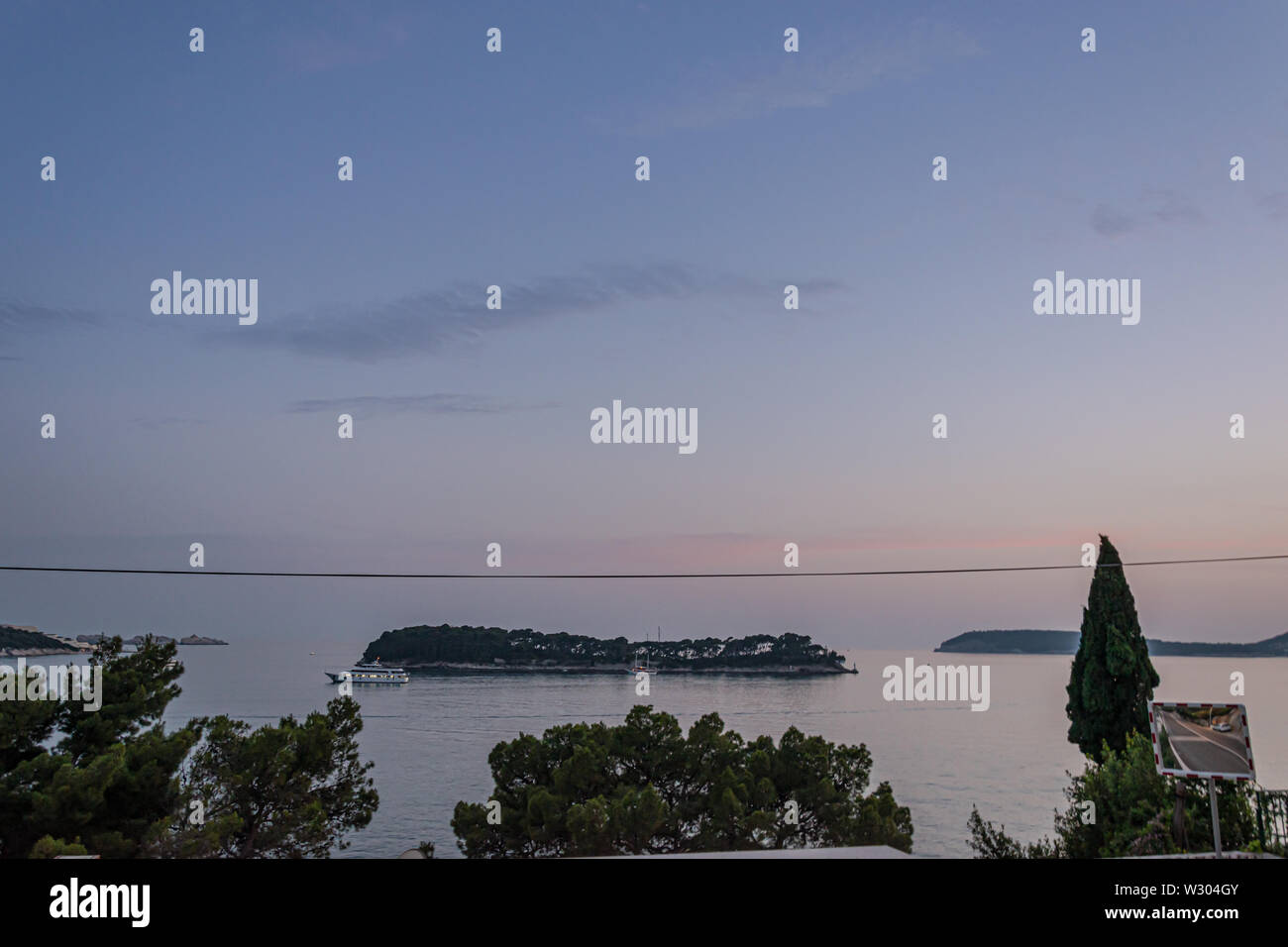 Sonnenuntergang über Meer Stockfoto