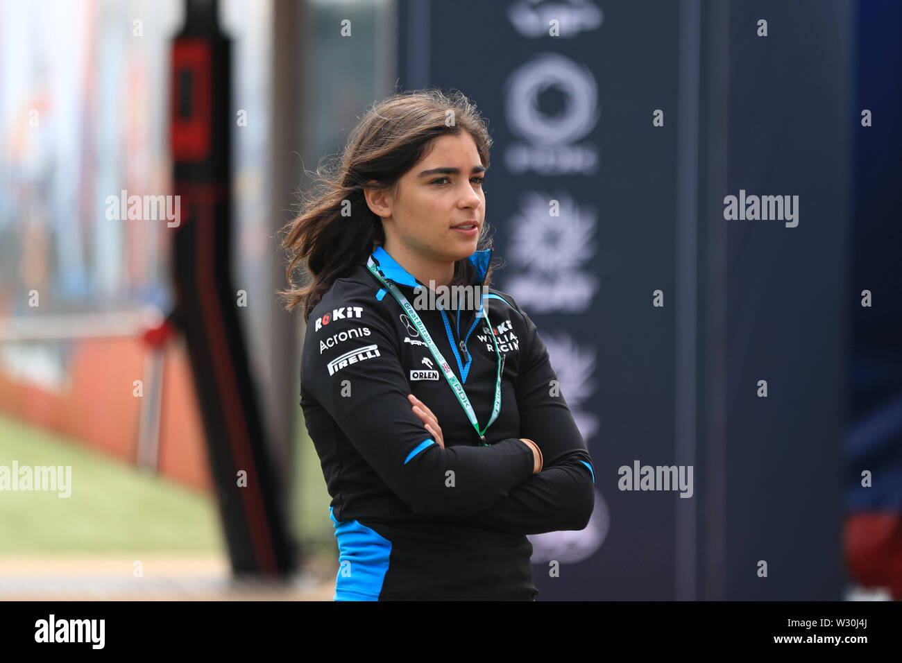 Silverstone, Northampton, Großbritannien. 11. Juli 2019. F1 Grand Prix von Großbritannien, Treiber Anreise Tag; Jamie Chadwick, ROKiT Williams Racing Development Treiber Credit: Aktion Plus Sport Bilder/Alamy leben Nachrichten Stockfoto