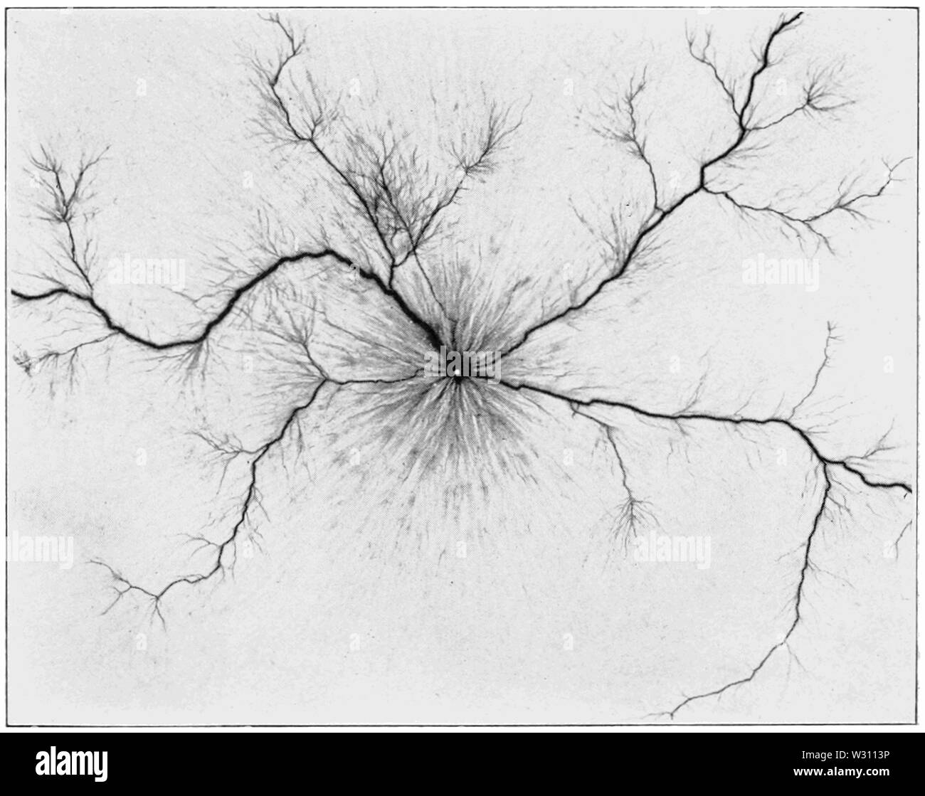 PSM V80 D080 Die überladen Cloud mit einem Mittelzufluss von negativen Flüssigkeit Stockfoto