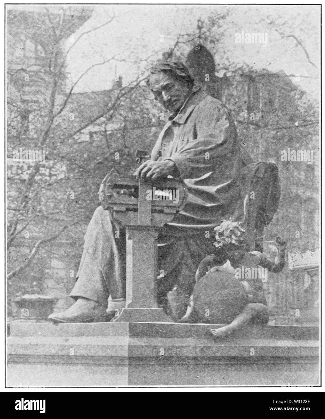 PSM V81 D 116 Statue von Gauss auf der Potsdamer Brücke in Berlin. Stockfoto