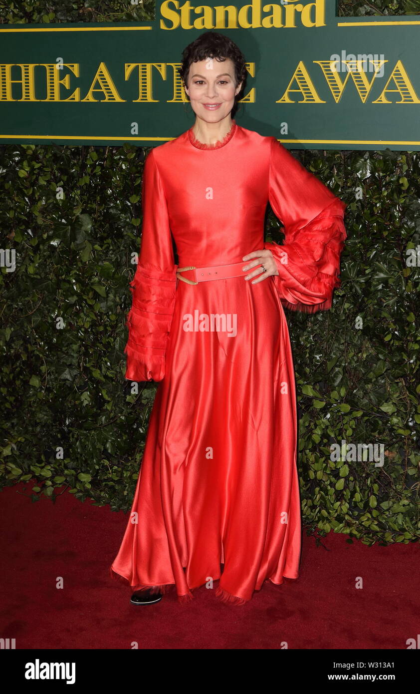 London, Großbritannien. Helen McCrory an der London Evening Standard Theater Awards im Theatre Royal Drury Lane, Catherine Street, London am Sonntag, den 3. Dezember 2017. Ref: LMK73-J 1239-041217 Keith Mayhew / Sehenswürdigkeit Media WWW.LMKMEDIA.COM Stockfoto