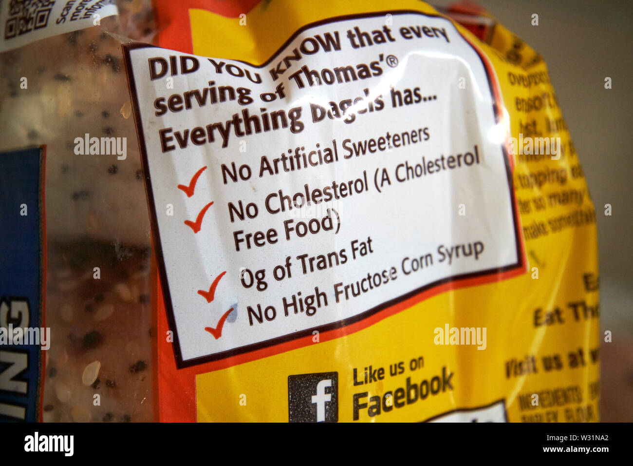 Kennzeichnung von Lebensmitteln keine künstlichen Süßstoffe keine cholesteroll und keine High Fructose Corn Sirup in einem Pack von Bagels USA Vereinigte Staaten von Amerika Stockfoto