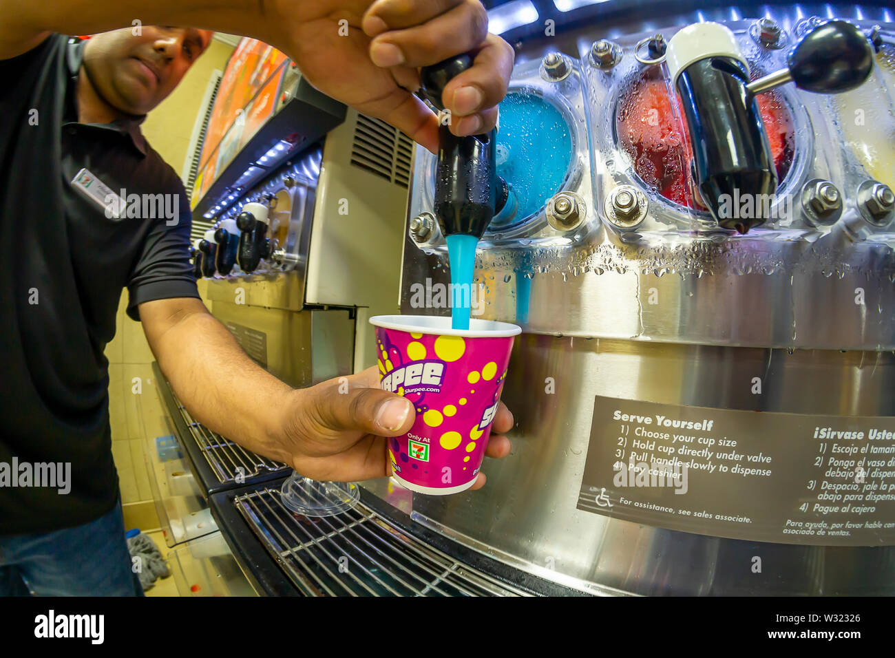 7 11 Stockfotos Und Bilder Kaufen Alamy