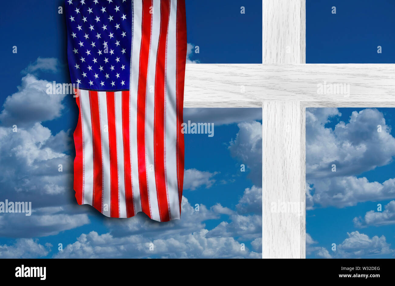 Christliche kreuz und amerikanischen Old Glory Flagge. Stockfoto
