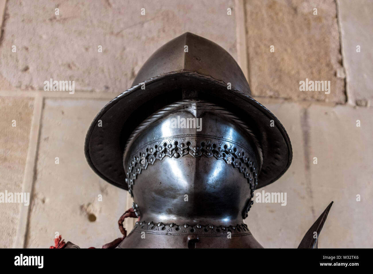 Ein Stahl der Spanischen Ritter Helm Stockfoto