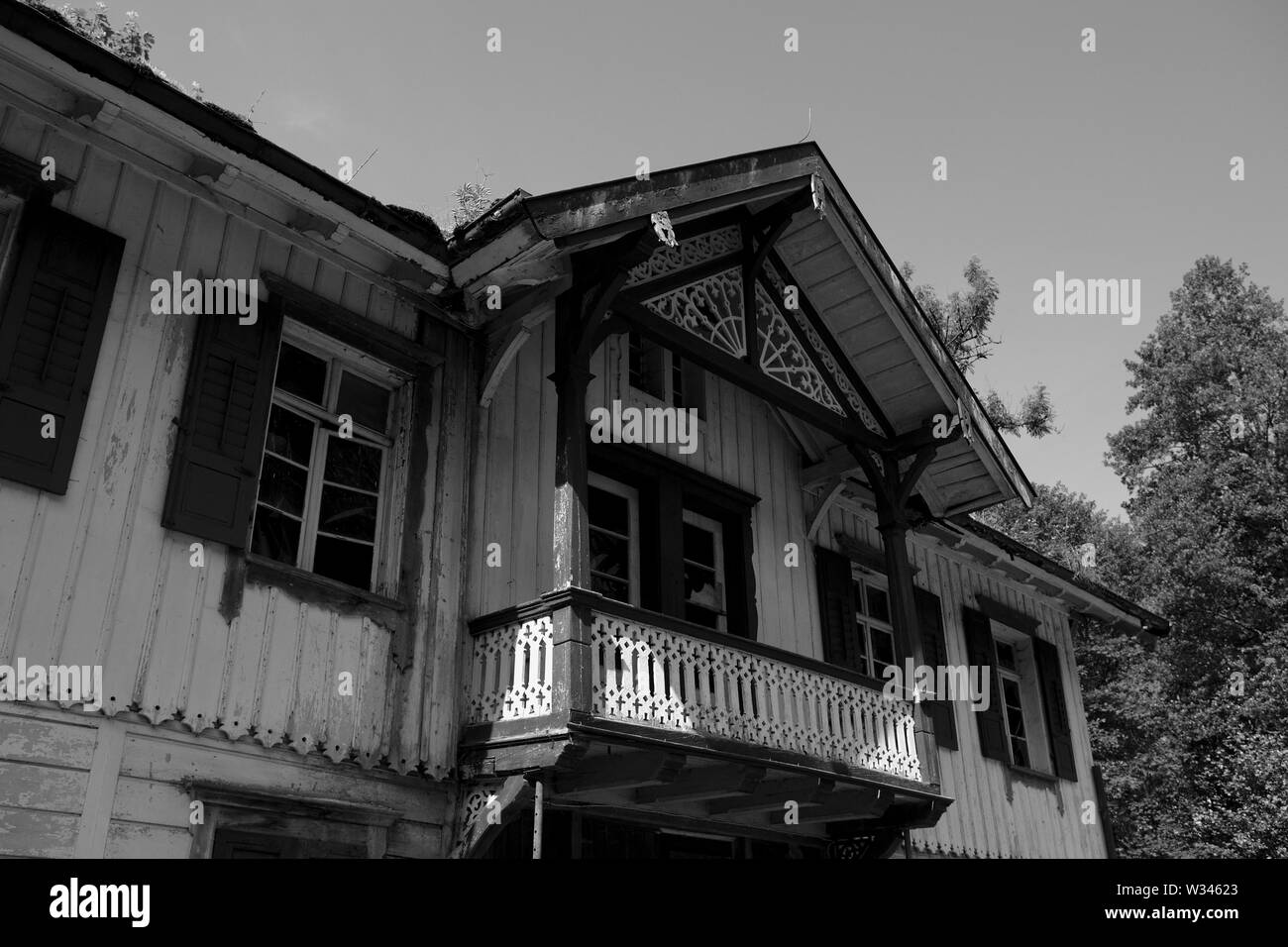 Schwarzweiss bild der alten architektur -Fotos und -Bildmaterial in