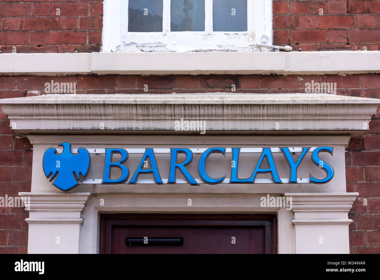 Barclays Bank unterzeichnen, Stourbridge, West Midlands, Großbritannien Stockfoto