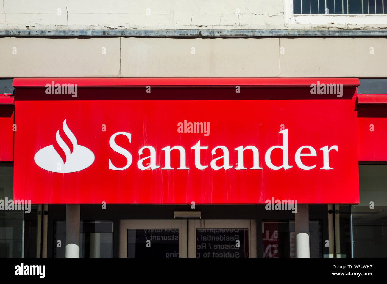 Santander High Street Branch, Stourbridge, West Midlands, Großbritannien Stockfoto