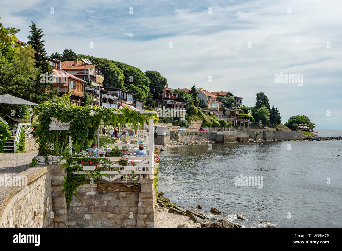 Restaurants am Meer, Nessebar, Bulgarien Stockfoto