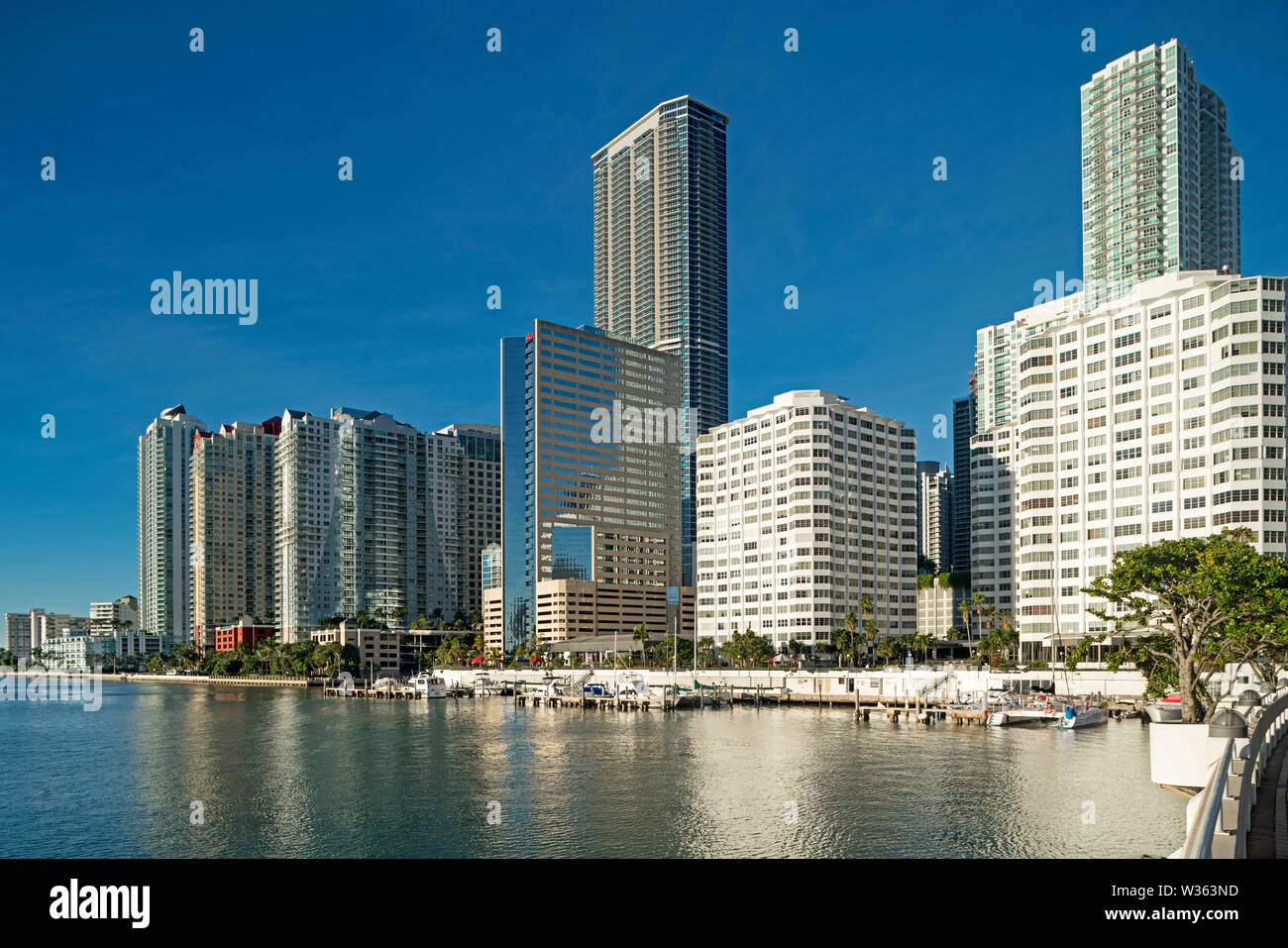 BRICKELL AVENUE Skyline von Downtown Miami Florida USA Stockfoto