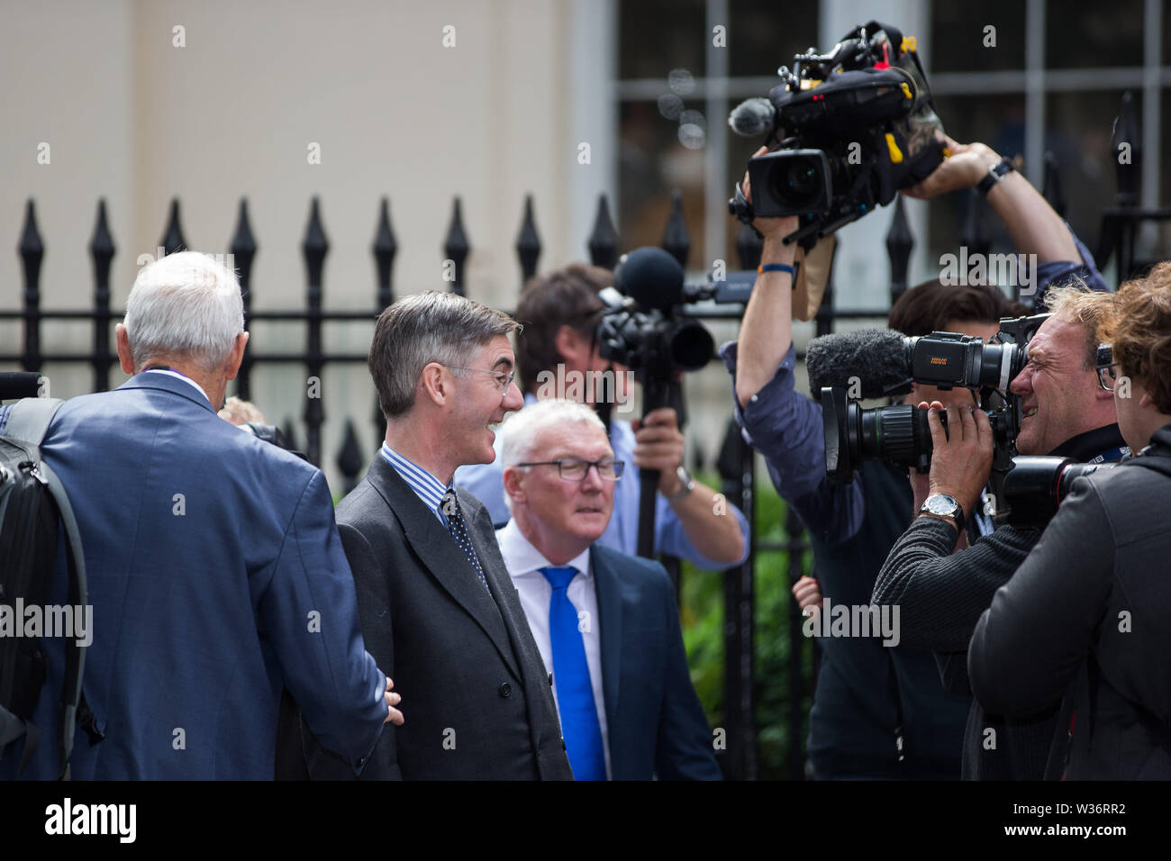 Grant Shapps, Liz Truss, Ian Duncan Smith ankommen für Boris Johnson's Leadership Kampagne der Führer der Konservativen Partei geworden. Mit: Jakob Rees-Mogg Wo: London, Großbritannien Wann: 12 Jun 2019 Credit: Wheatley/WANN Stockfoto